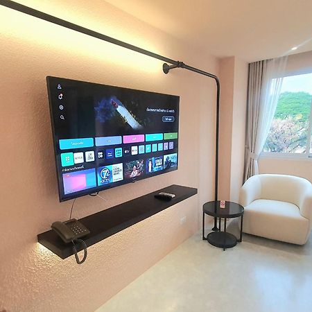 Mai Hotel チエンマイ エクステリア 写真