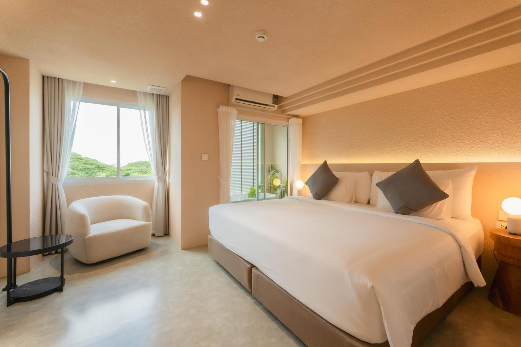 Mai Hotel チエンマイ エクステリア 写真